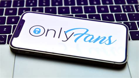 pornografia onlyfans|OnlyFans Will Allow Pornography On Its Site After All : NPR.